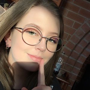 Meet your Posher, Summer